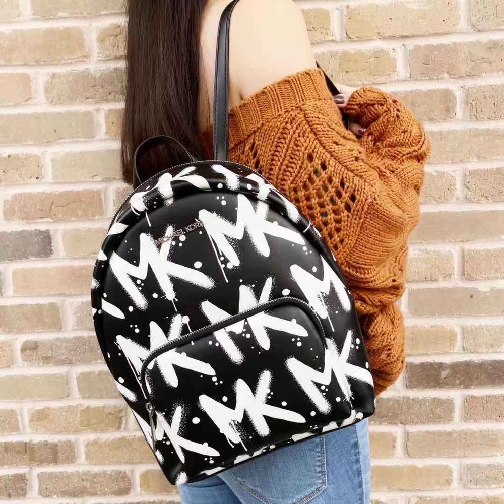 NWT Michael Kors Backpack - Picture 3 of 3